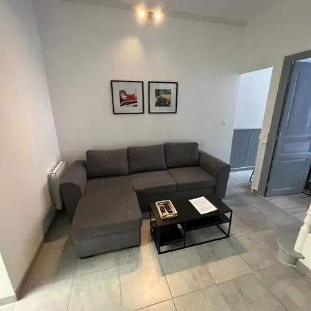 L'amienoise Proche Zenith Stade Cathedrale Amiens