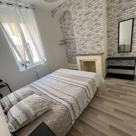 L'amienoise Proche Zenith Stade Cathedrale *