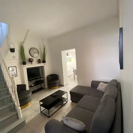 Holiday home L'amienoise Proche Zenith Stade Cathedrale Amiens