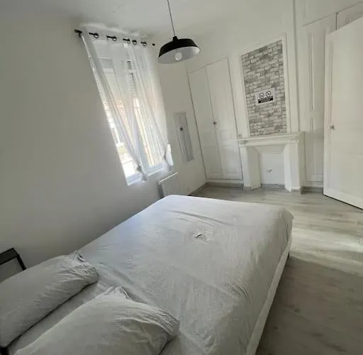 Holiday home L'amienoise Proche Zenith Stade Cathedrale